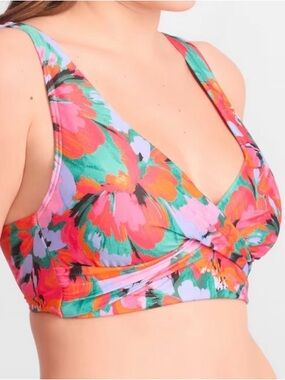 Sunsets NWT Elise Style Bikini Top size 40F/38G/36H